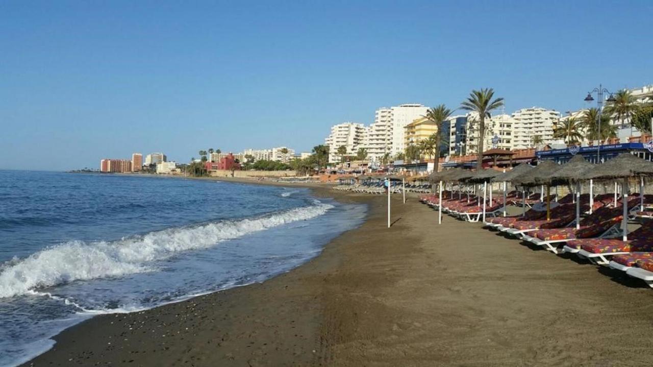 Vive Benal Beach 423, Primera Linea De Playa, Parque Acuatico Benalmádena Kültér fotó